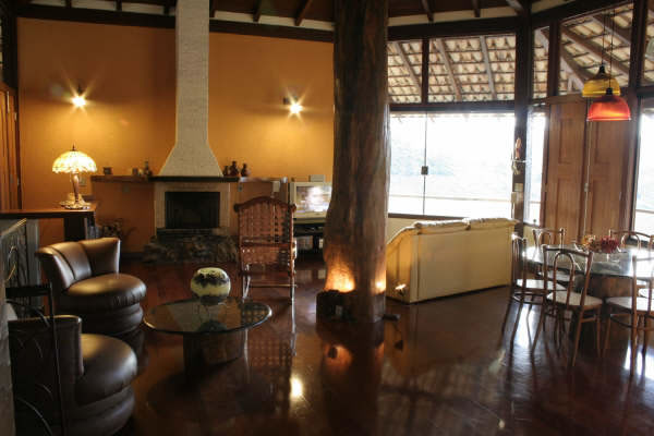 Fotografia da obra — MG - Belo Horizonte em Casa em Macacos